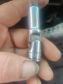 Have Both Shallow And Deep Sae From 3/8 To 11/16