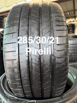 285/30/21 100Y (1) Pirelli P Zero