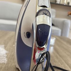 black and decker steam iron 