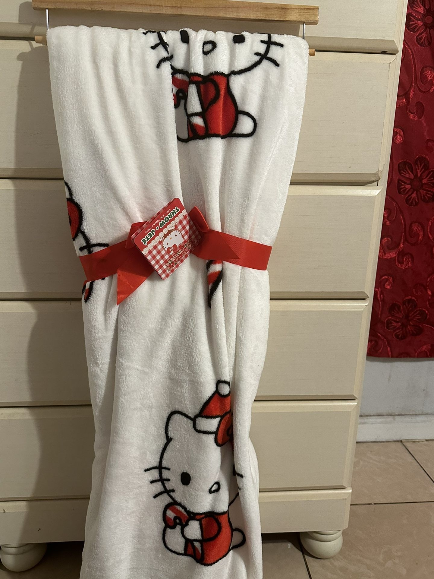 hello kitty blanket