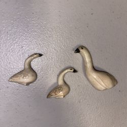 Geese miniature figures set Inuit style carved