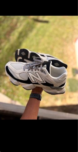 New Balance 9060 Panda Color Size 10US