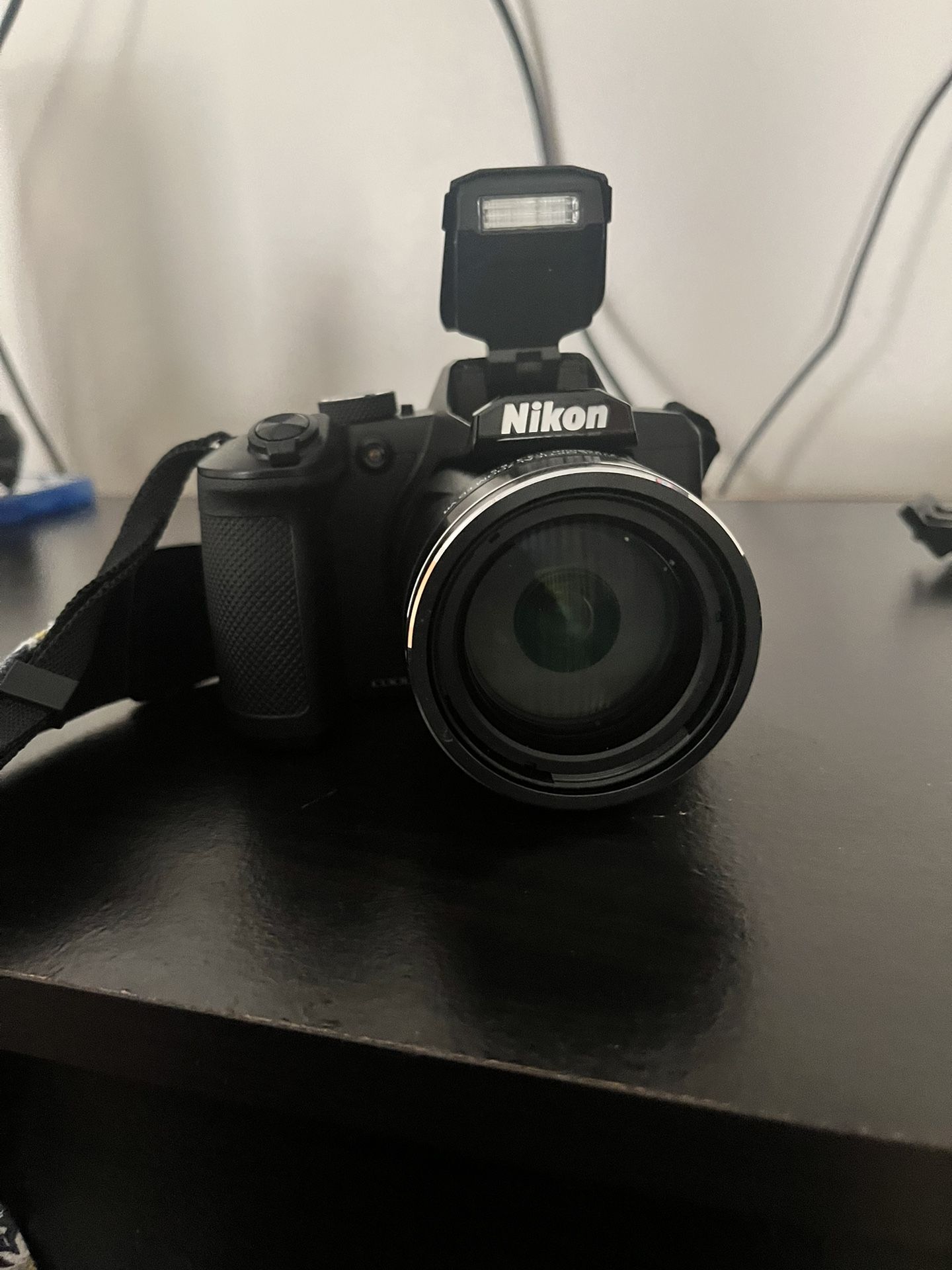 Nikon Coolpix B600