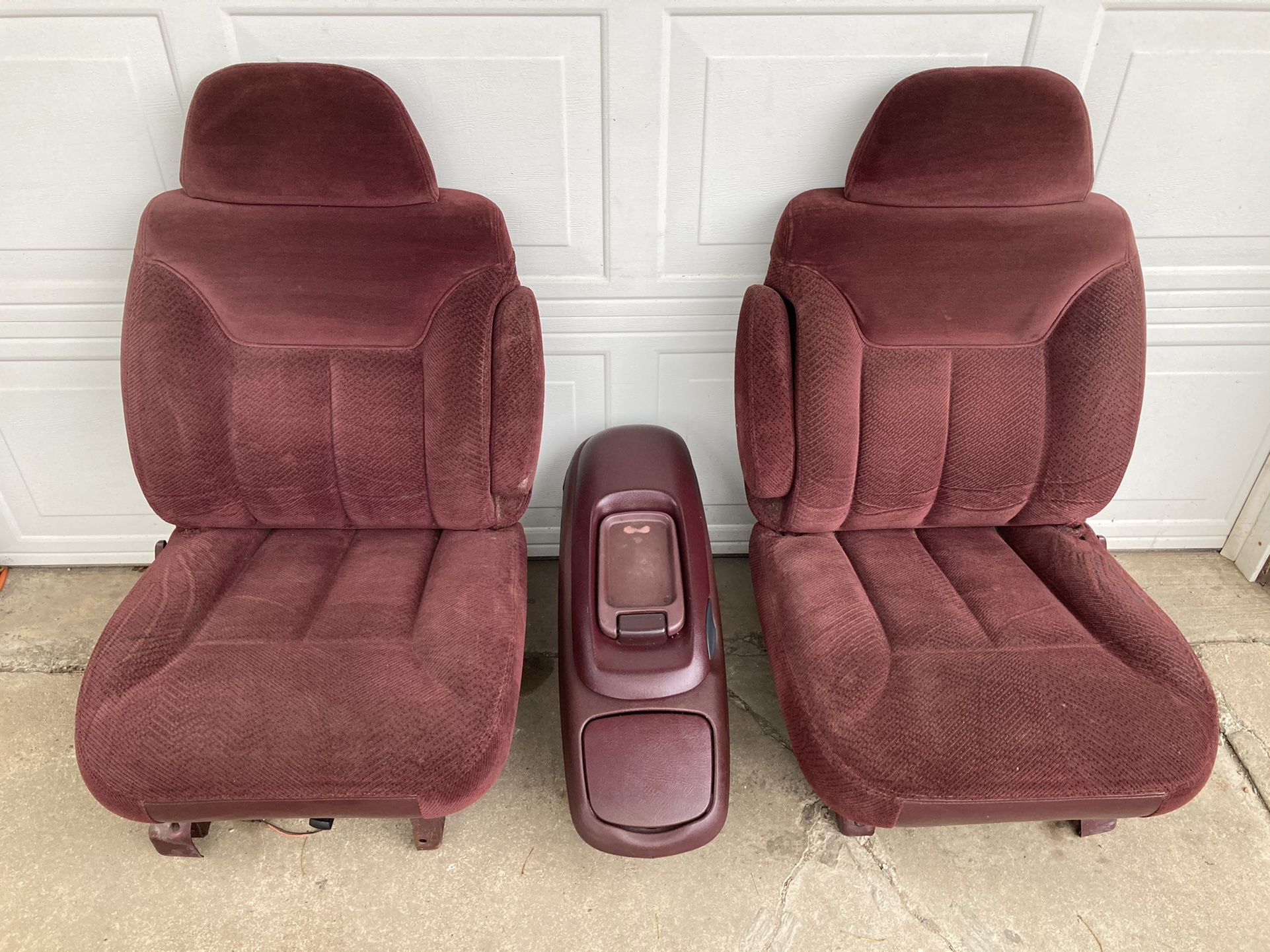 95-99 Chevy C1500 Silverado Tahoe Seats