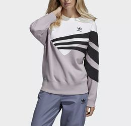 Adidas Sweatshirt Women’s