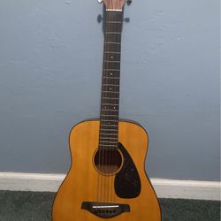 Yamaha Guitar