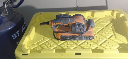Belt sander
