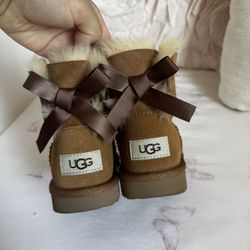 Kids UGGS 