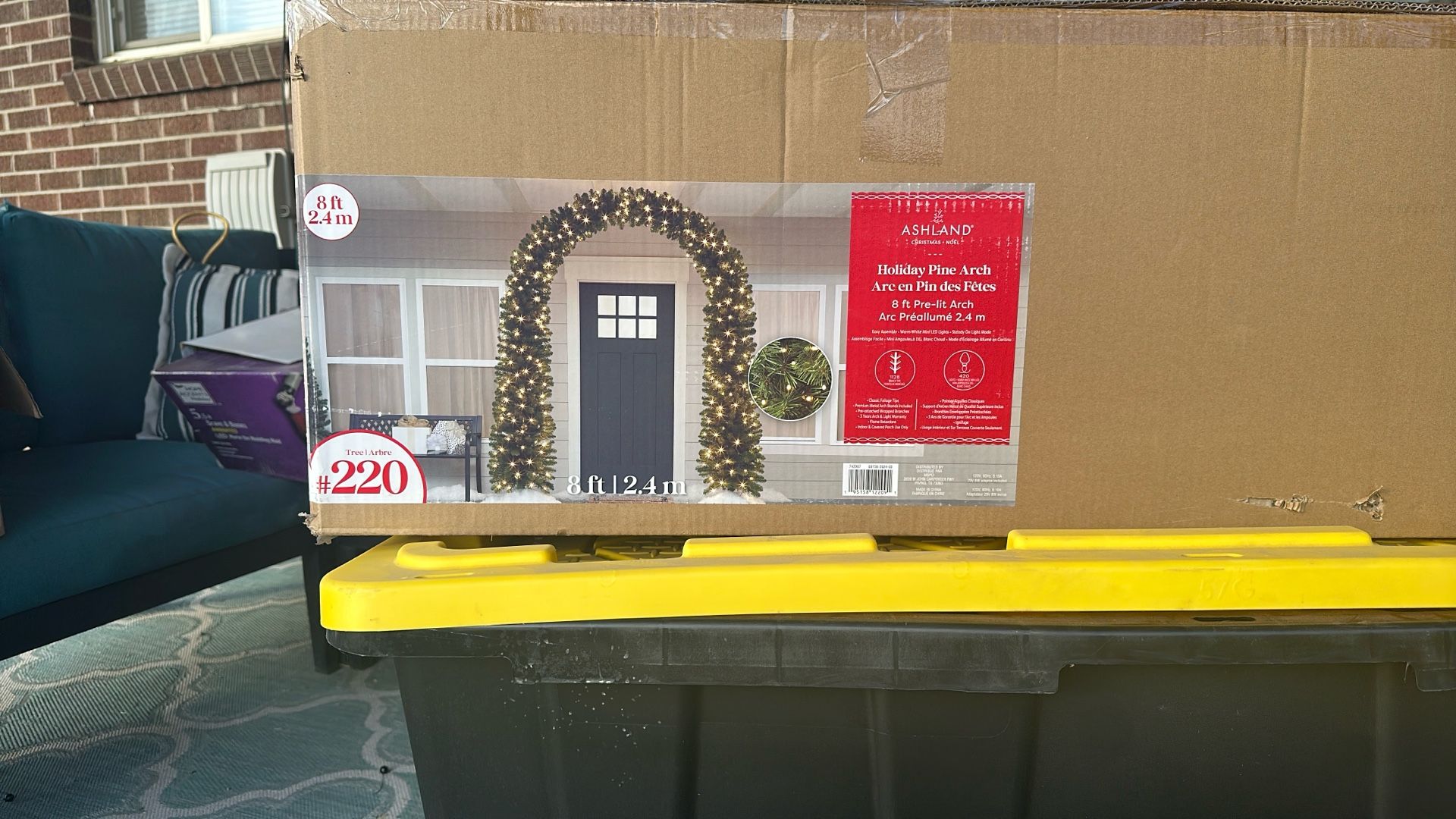 Holiday Pine Arch - 8 Ft