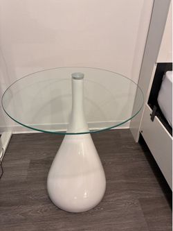 Side Table / End Table