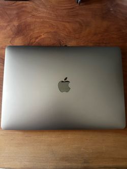 2020 Apple MacBook Pro M1 13” (A2338) - Broken Screen - Works Great