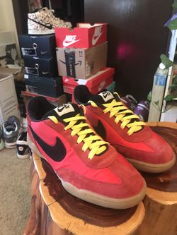 2004 Nike Zoom Sb Manchester United. Size 9