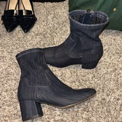 Womens Nice Winter Boots Size 7.5