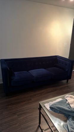 SOFA LOVE SEAT AND TWO TABLES MUST GO