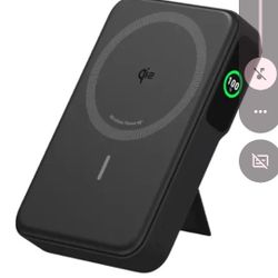 Anker MagGo Portable Charger