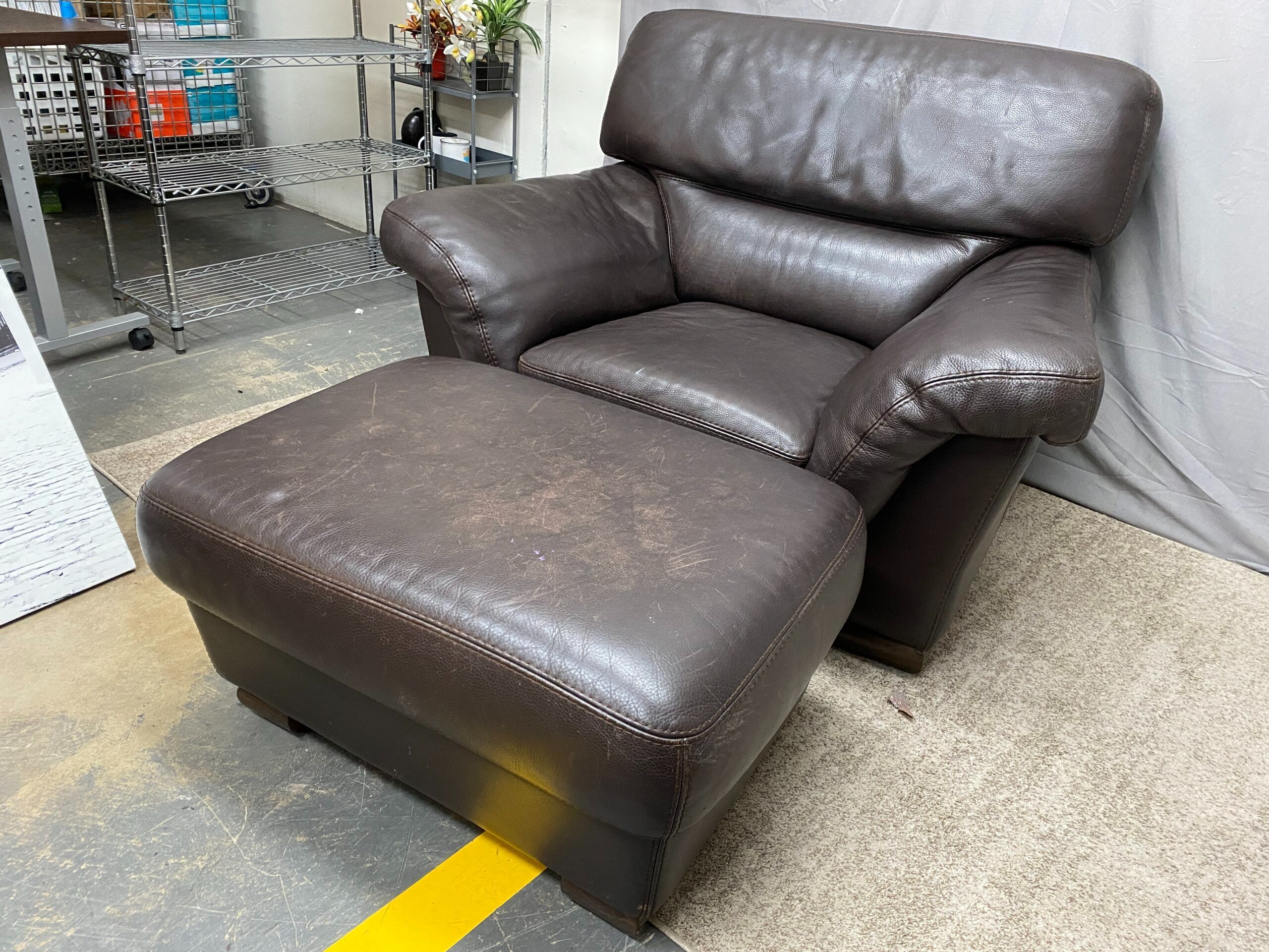 GAMMA ARREDAMENTI Made in Italy Brown Leather Wide Armchair w/ Ottoman