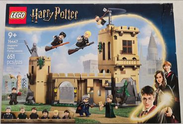 LEGO Harry Potter Hogwarts Castle: Flying Lessons Building Toy
