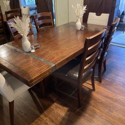 Dining Table and Chairs For SALE