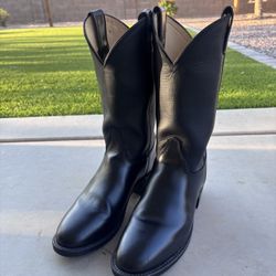 Justin Men’s Tobias Black 3040 Boot. Size 9.5D