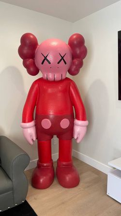 Kaws 8Ft Tall, Huge Kaws, Big Kaws