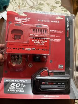 cargador y bacteria nueva no abierta en vallejo 120 dls 