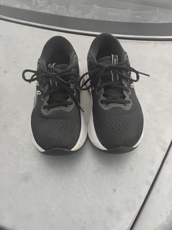 8.5 Asics