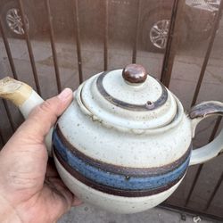 34 Piece Horizon Hand crafted Dish Set