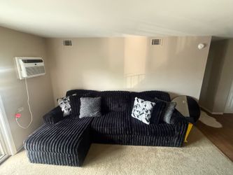 Couch two pieces