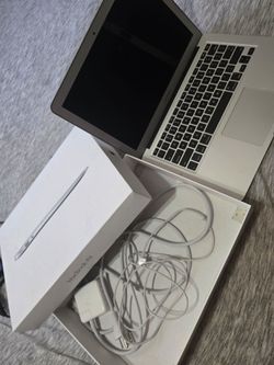 Apple Macbook Air