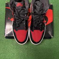 Air Jordan Retro 1 Patent Bred Size 9 In Great Condition With Shoe Box. 