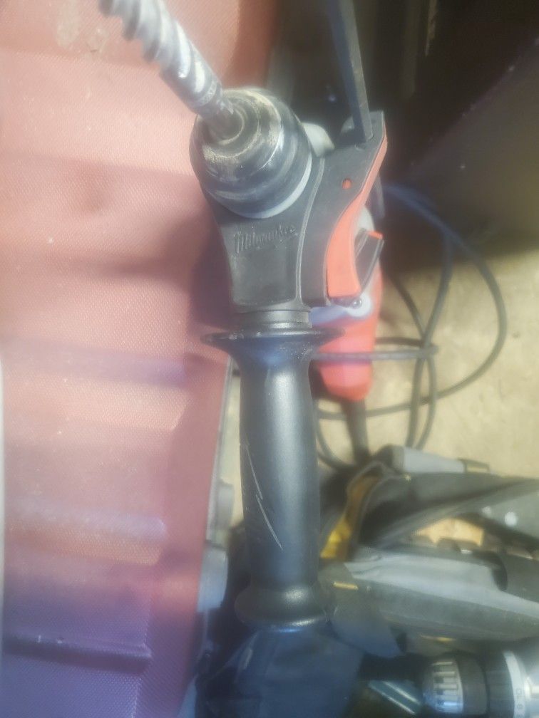 Milwaukee Rotary Hammer Drill