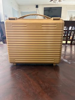 Brief case