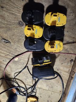 Dewalt  Batteries