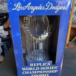 2024 WS Replica Trophy SGA *No trades*