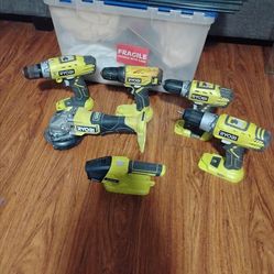 Ryobi tool set
