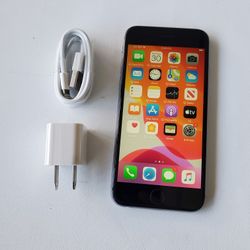 iPhone 6s - UNLOCKED - Like New  