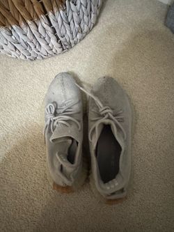 Grey Yeezys men 7 women 8.5