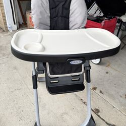 GRACO High chair For Baby’s/Toddlers