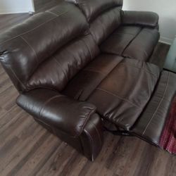 Double Leather Incliner