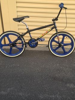 GT Interceptor 1989