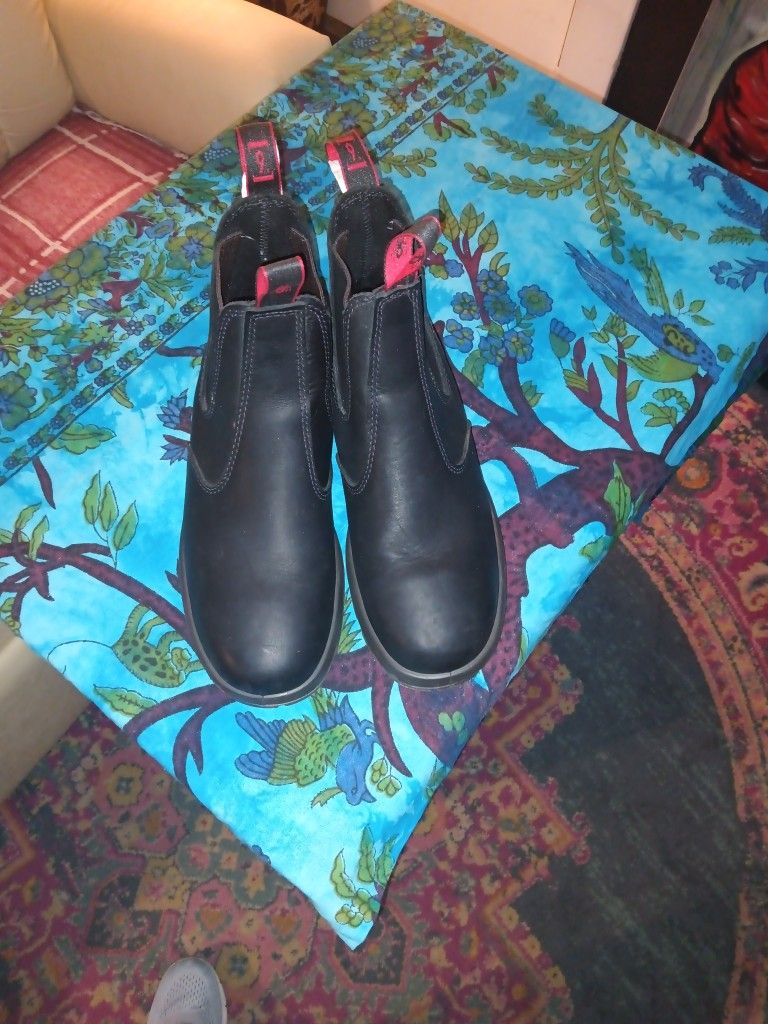 Redback Boots