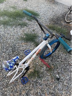 2026 Elite BMX STEALTH 20" Freestyle Hi-Tensile Steel BMX Bike