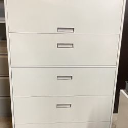 Steelcase 5 high lateral file cabinet 