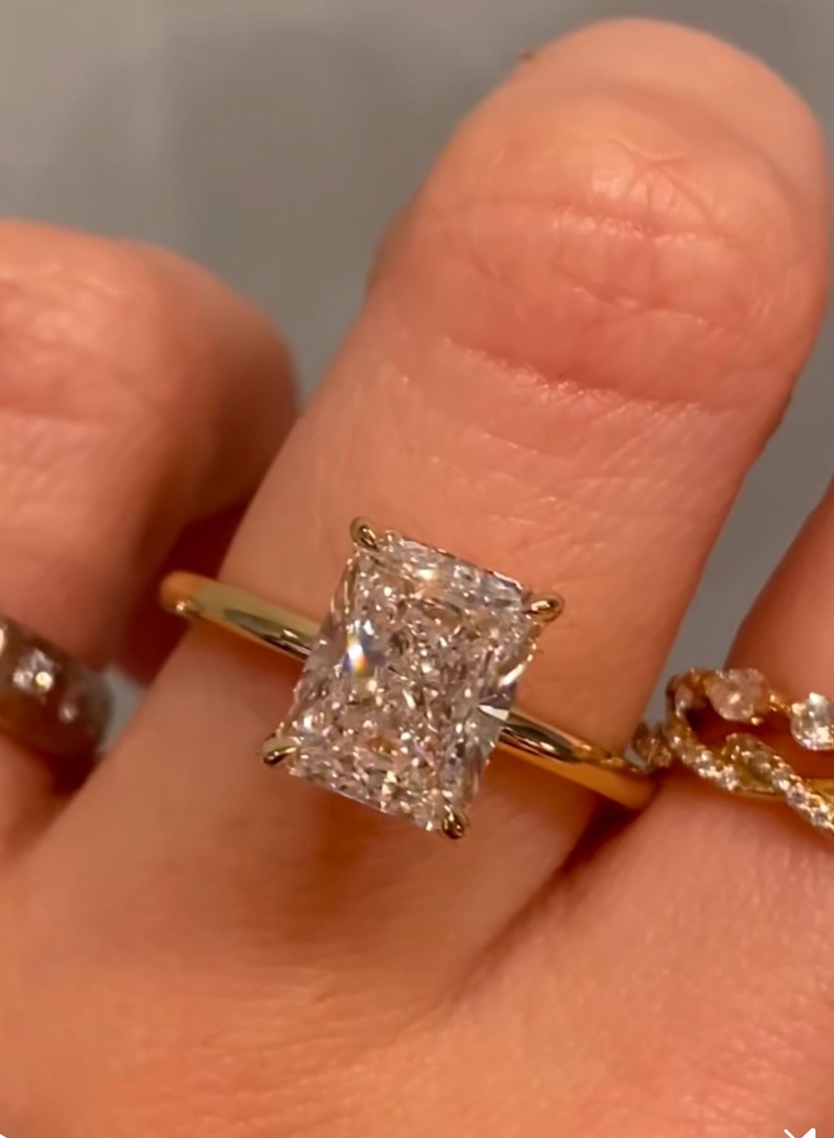 2 Carat Diamond Ring