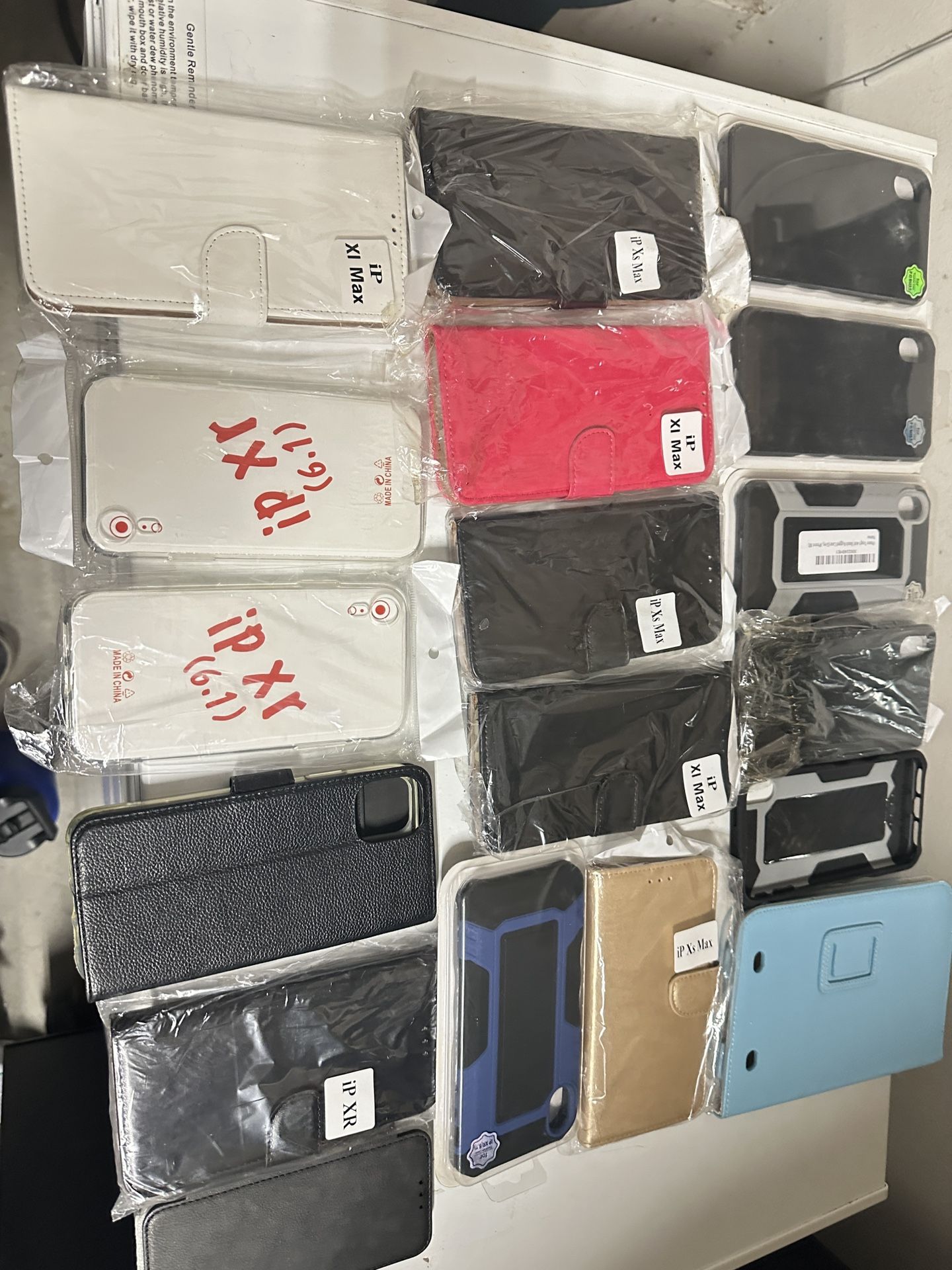 17 iPhone Cases And 1 iPad Case! All New!