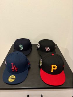 BRAND NEW 7 1/2 NEW ERA FITTEDS