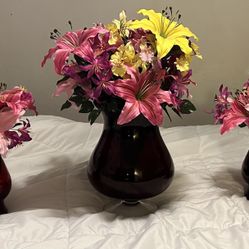 Beautiful Silk Flowers With Matching Vases