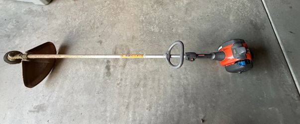 Husqvarna 129L string trimmer