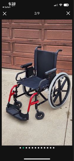 Quickie 2  wheelchair in very good condition