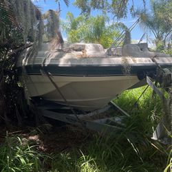 Boat & Trailer Need Gone For cheap 